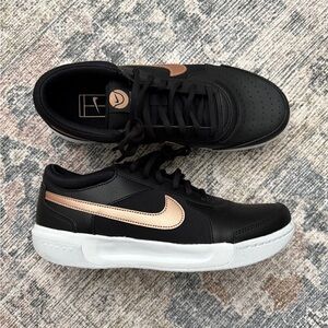NWOT Nike Court Zoom Lite 3 Tennis Shoes